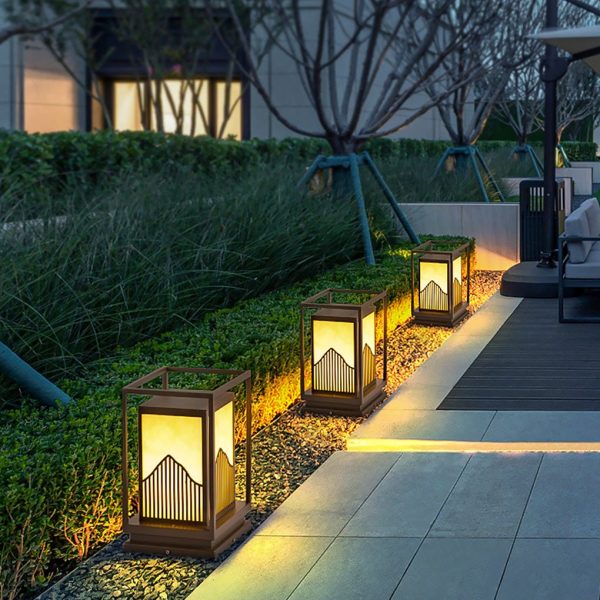 BSLANG8352 Elegant Square Outdoor Garden Light with Mountain Scene Shade - Image 4