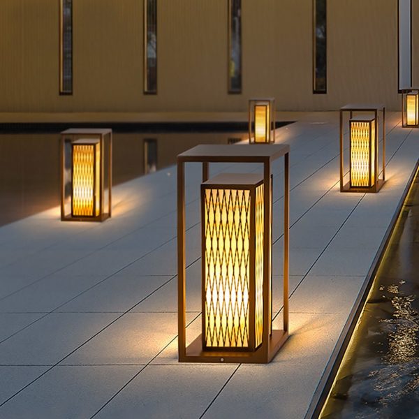 BSLANG8349 Classic Asian Courtyard Rectangular LED Outdoor Light - Image 5