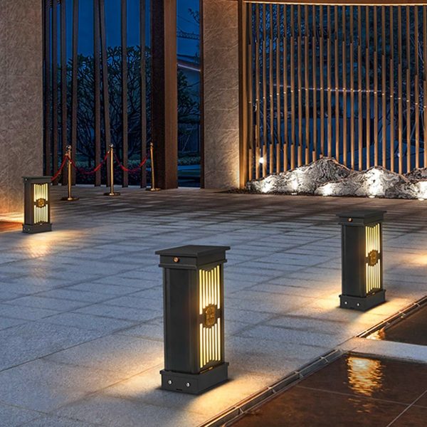 BSLANG8353 Traditional LED Post Light Retro Black Waterproof Outdoor Garden Lighting - Image 4